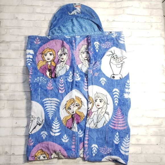 Bundle: Frozen Elsa Themed Dress with Hooded Blanket and Book - Picture 5 of 7